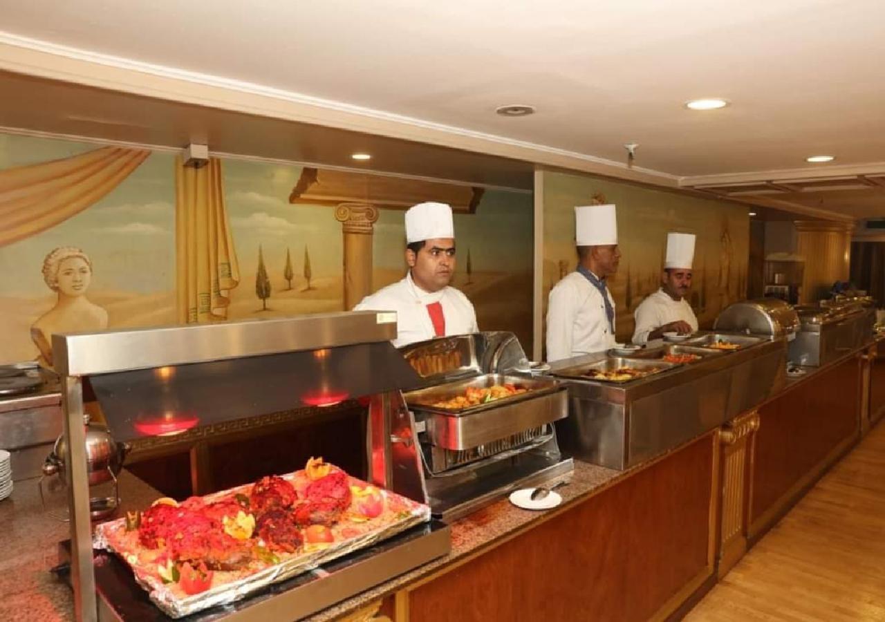 Nile Cruise Al Nabiltan Every Saturday From Luxor 4 Nights & Every Wednesday From Aswan 3 Nights Al Karnak Exteriör bild